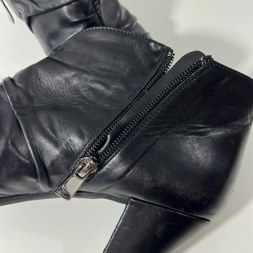 Las de Rouge Booties - Picture 10 of 11
